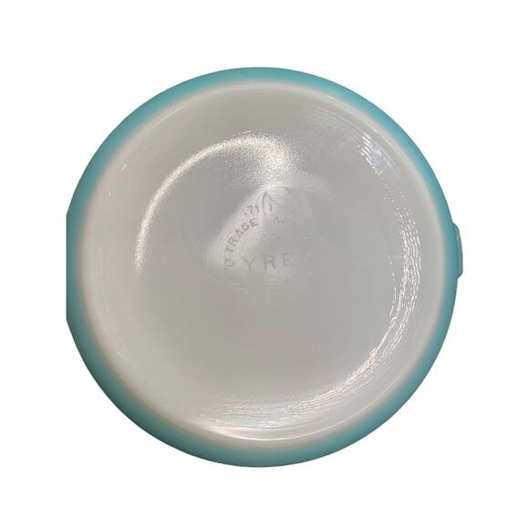 Pyrex Blue and White Cookware Casserole Dish - Picture 2 of 8